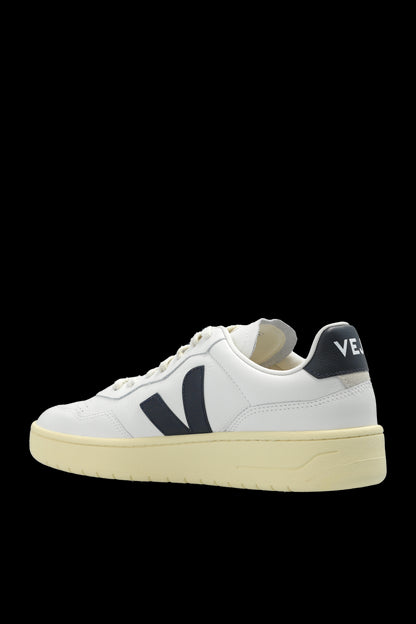 VEJA Men's sneakers WHITE VD2003656B0EXTRAWHITENAUTICO