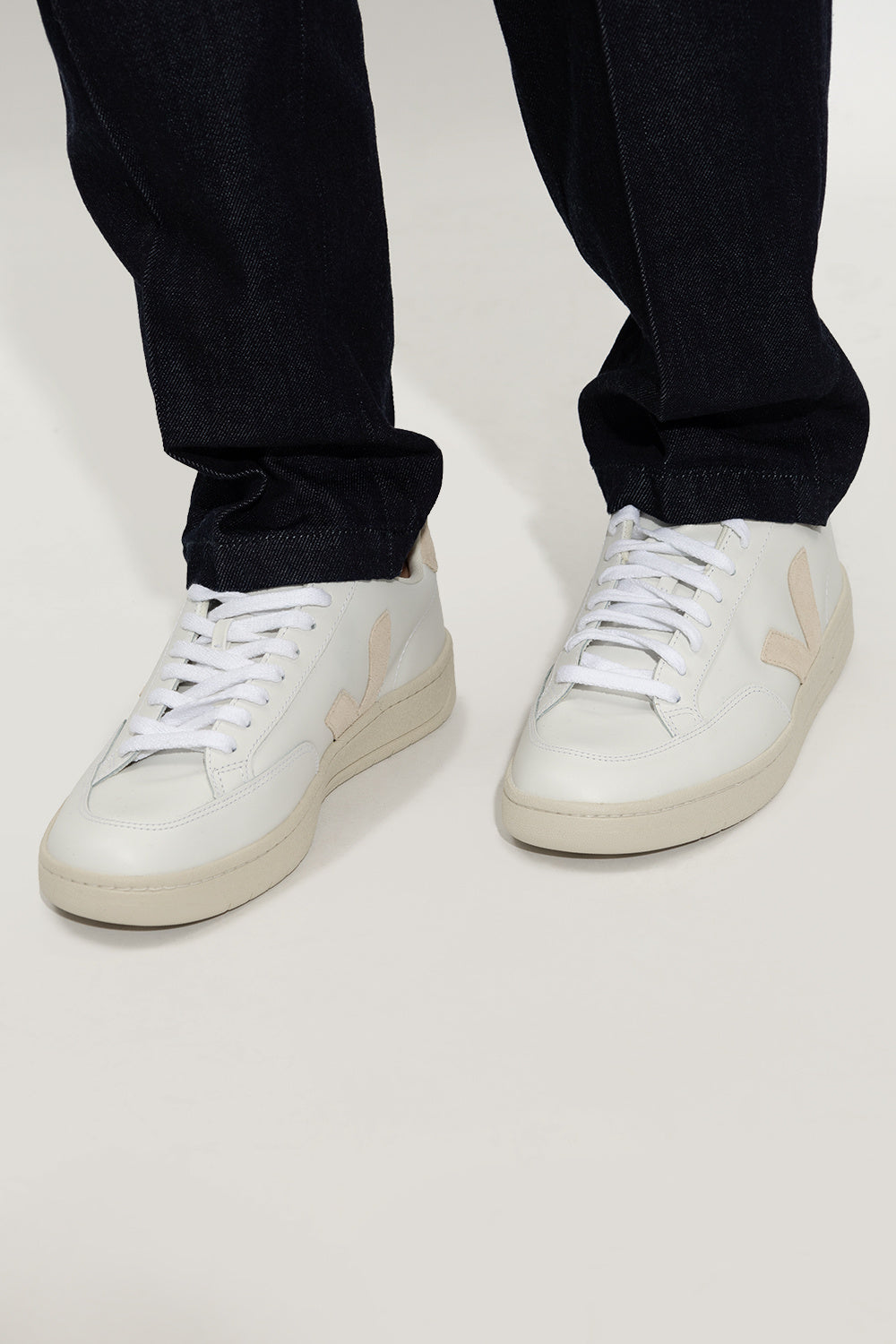 VEJA Men's sneakers WHITE XD0202335B0EXTRAWHITESABLE